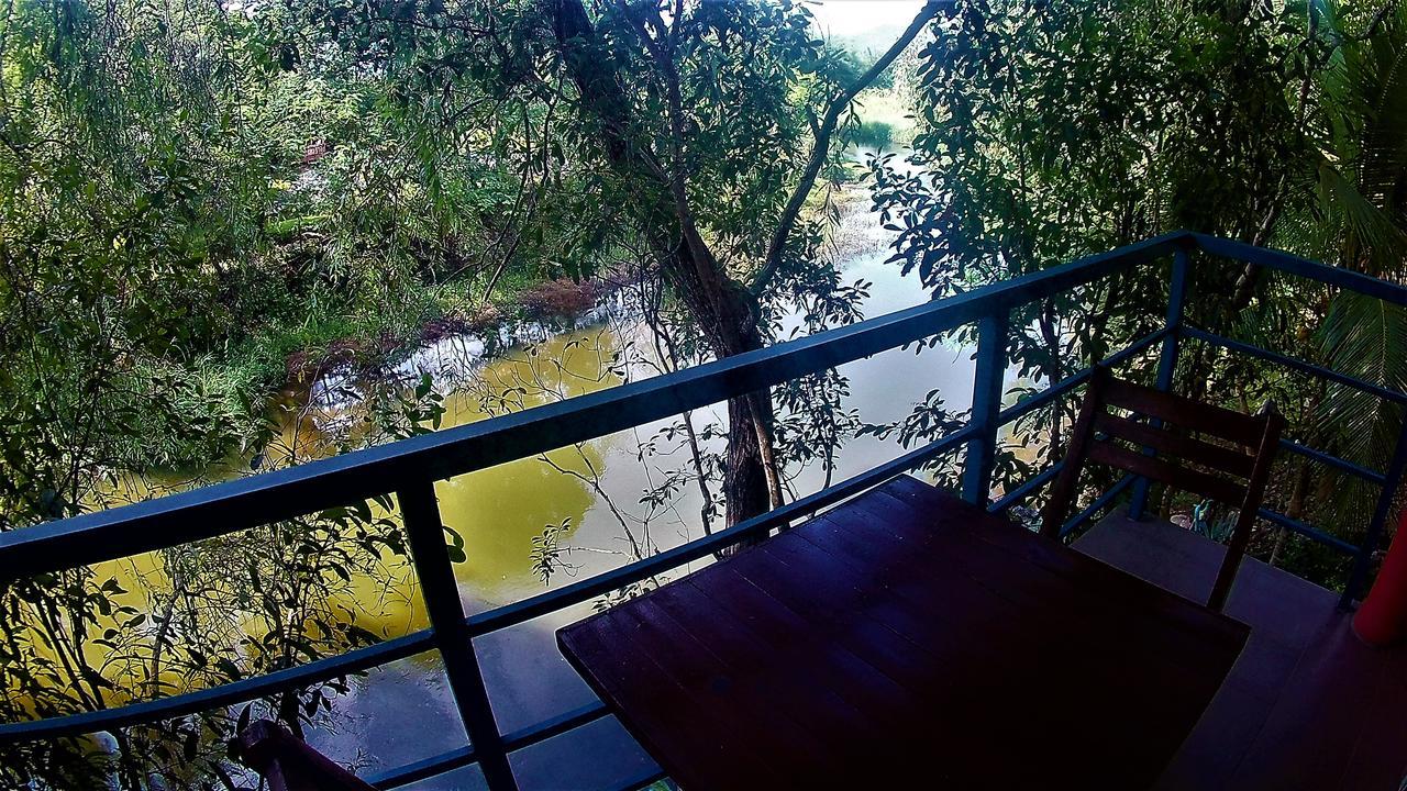 Riverside Ban Cho Lae Exterior foto